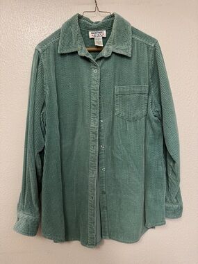 Mainstreet Blues Green an Tan Ribbed Corduroy Button-Up Shirts 2 pk